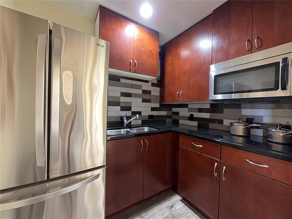 862 CYPRESS LAKES BOULEVARD UNIT 1, TARPON SPRINGS, FL — photo 4 of 19