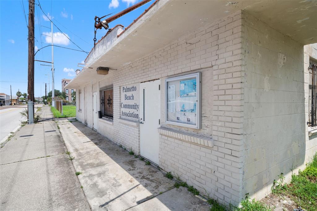 308 S 22ND STREET, TAMPA, FL — photo 4 of 9