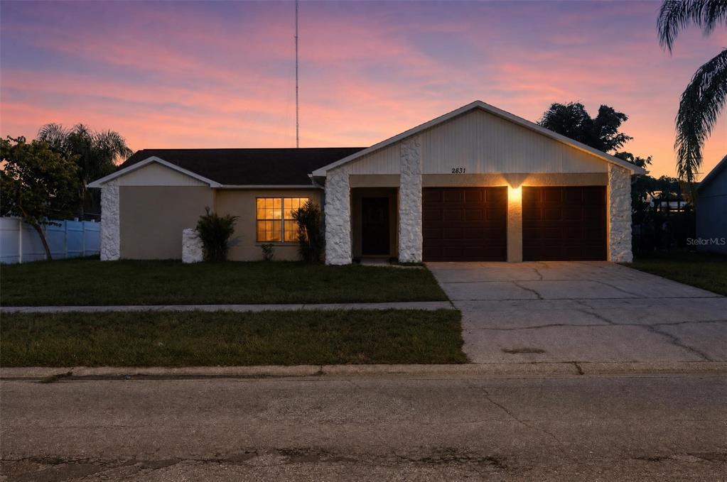 2831 BLOSSOM LAKE, HOLIDAY, FL — photo 2 of 27