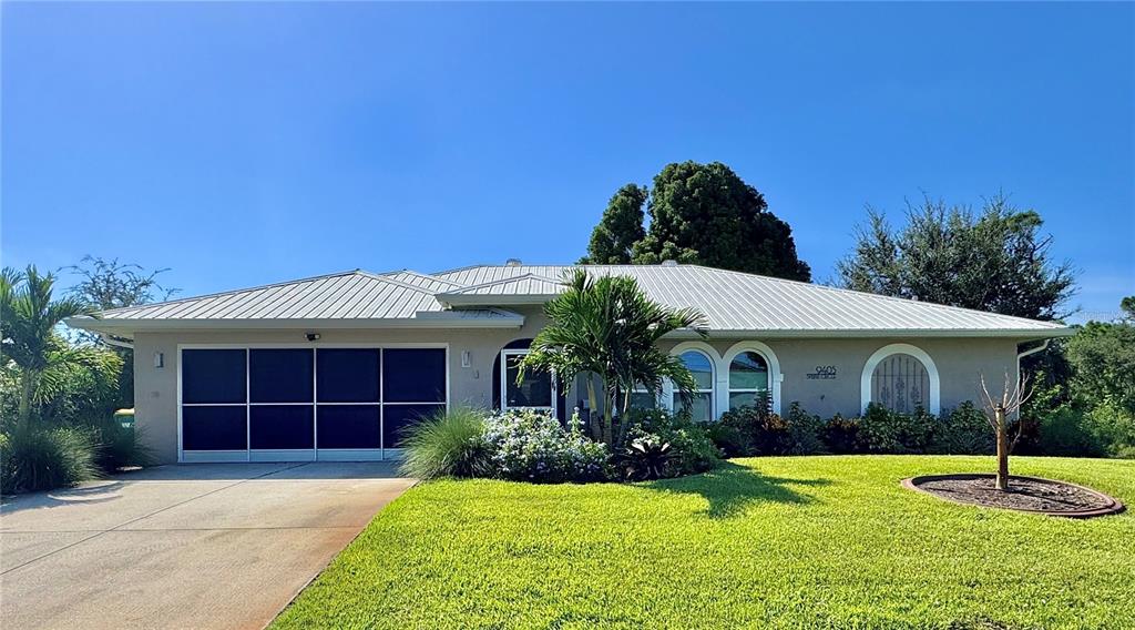 9405 SPRING CIRCLE
