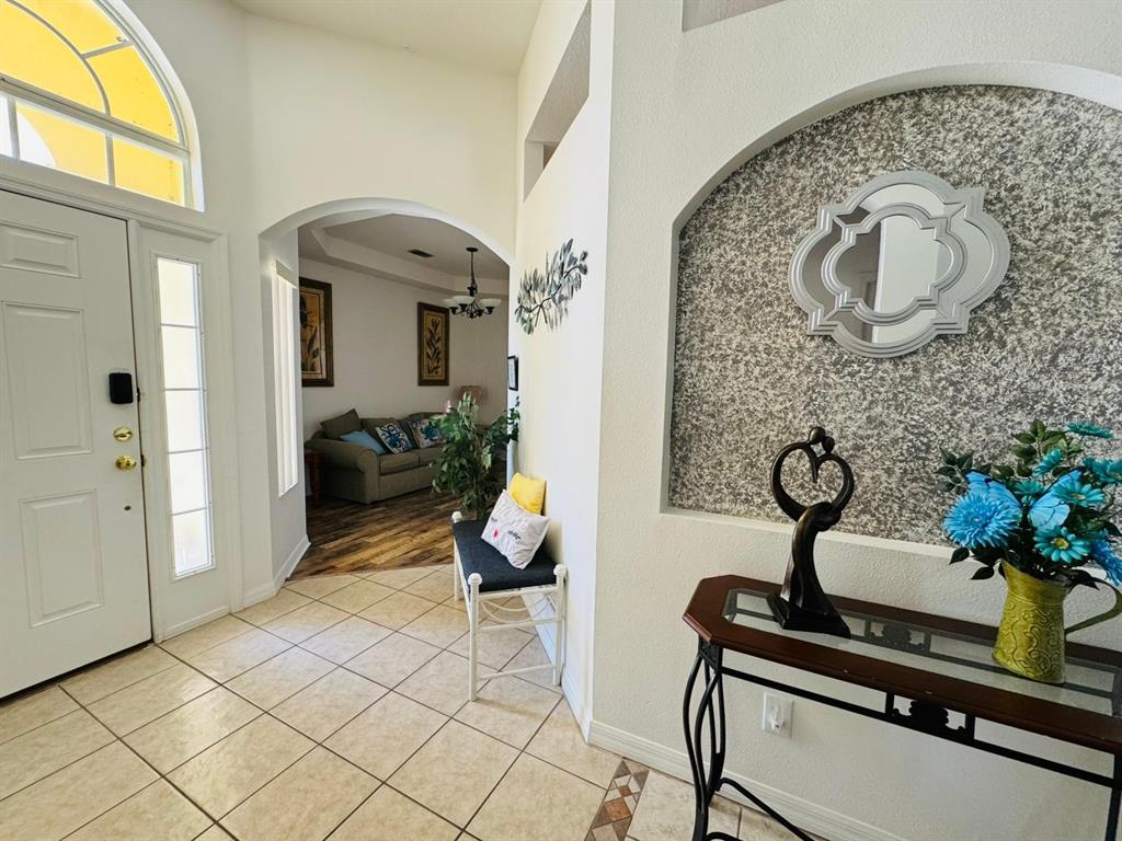 400 MONTARA DRIVE, DAVENPORT, FL — photo 2 of 28