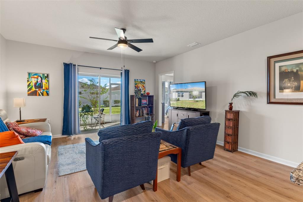 147 VOLTAIRE DRIVE, SPRING HILL, FL — photo 5 of 34