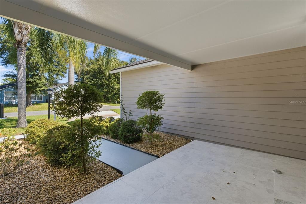 327 MARQUEE DRIVE, KISSIMMEE, FL — photo 5 of 58