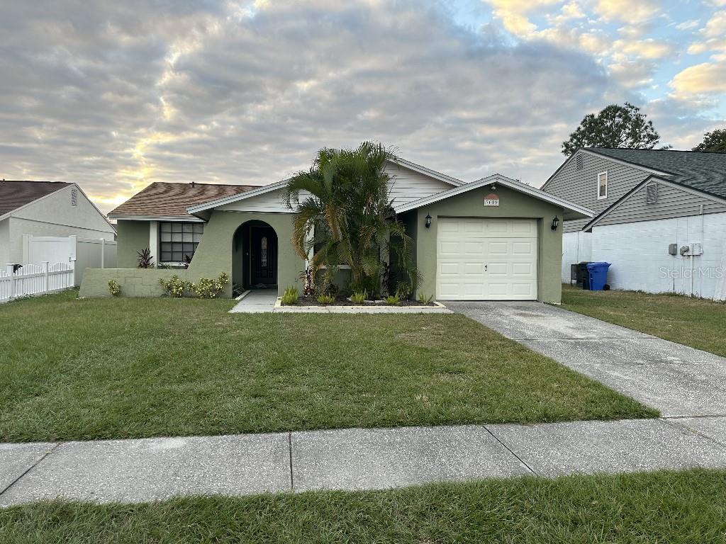 7019 MONTERRON LANE, TAMPA, FL — photo 2 of 14