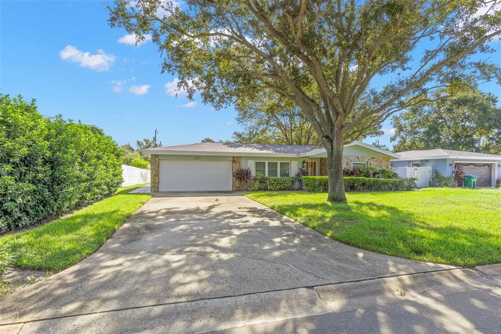 1653 S EVERGREEN AVENUE, CLEARWATER, FL — photo 2 of 30