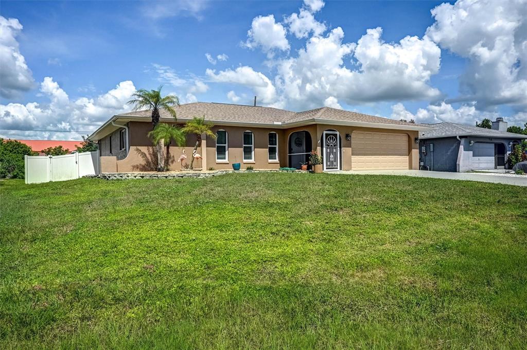 726 CALVERT AVENUE, PORT CHARLOTTE, FL — photo 2 of 30