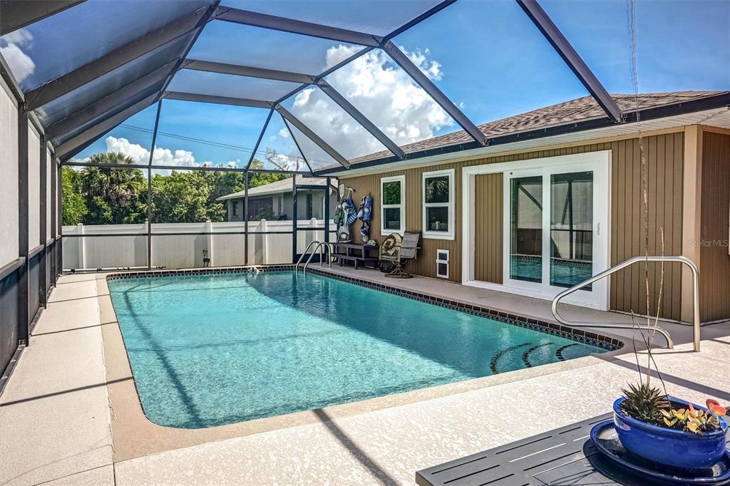 726 CALVERT AVENUE, PORT CHARLOTTE, FL — photo 4 of 30