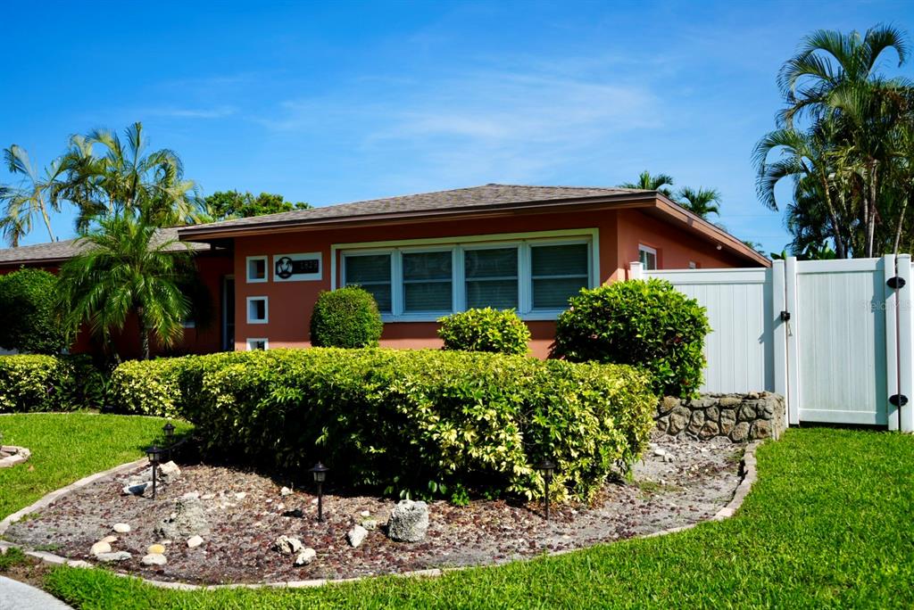 1829 CORNWALLIS PARKWAY, CAPE CORAL, FL — photo 2 of 30