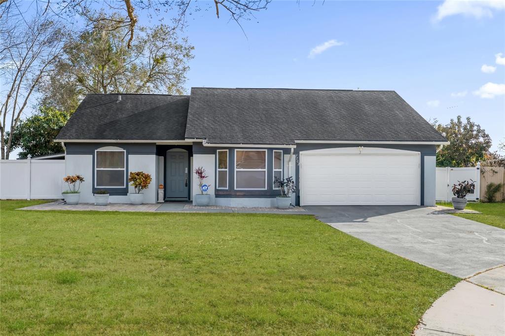 7702 LEGACY LANE