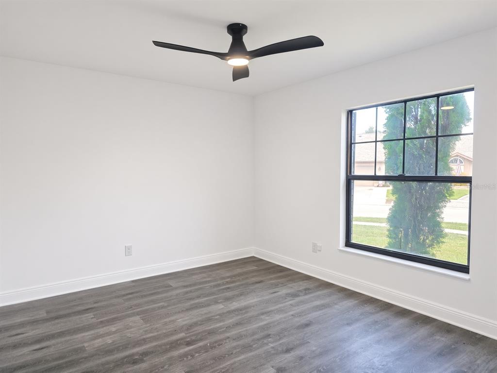 516 RAPID FALLS DRIVE, BRANDON, FL — photo 5 of 18
