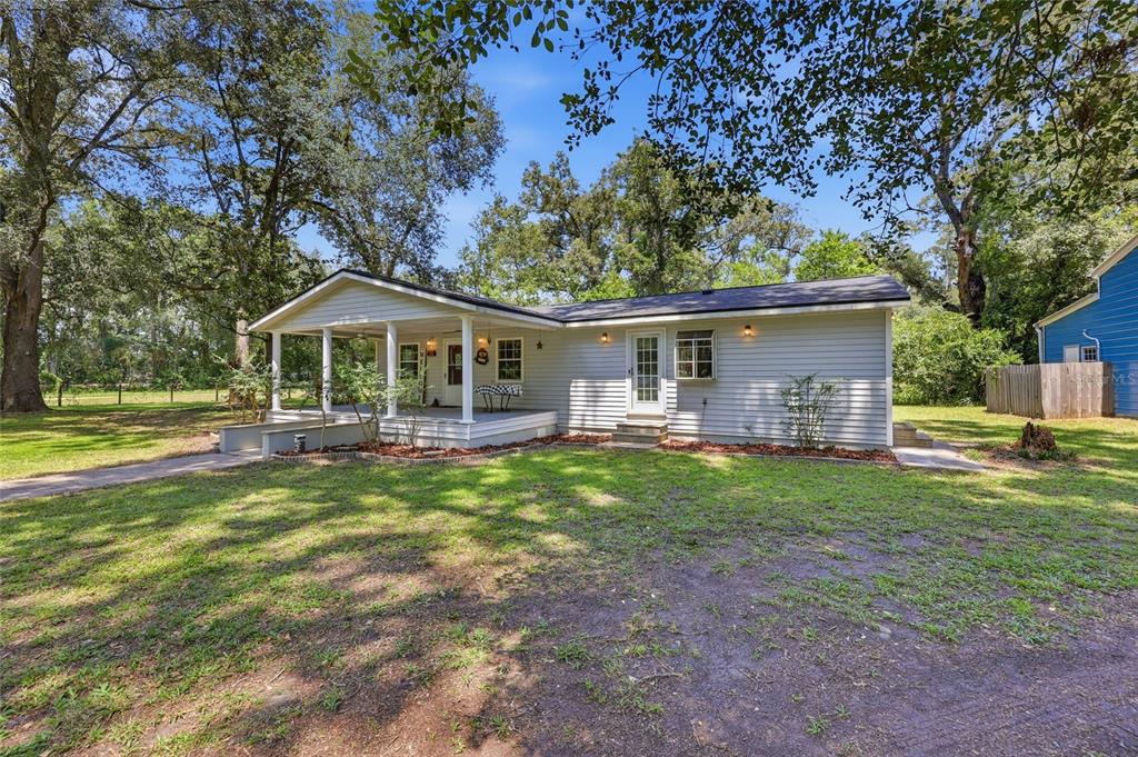 7417 NW COUNTY ROAD 235, ALACHUA, FL — photo 2 of 30