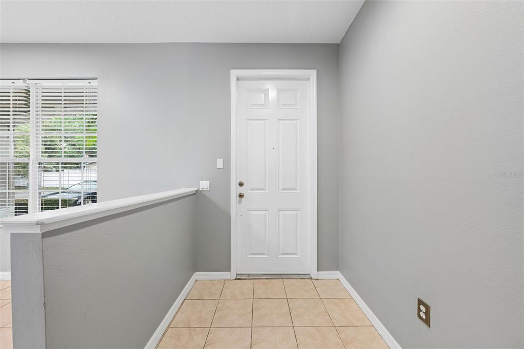 14101 CHRISTIE DRIVE, LARGO, FL — photo 4 of 30