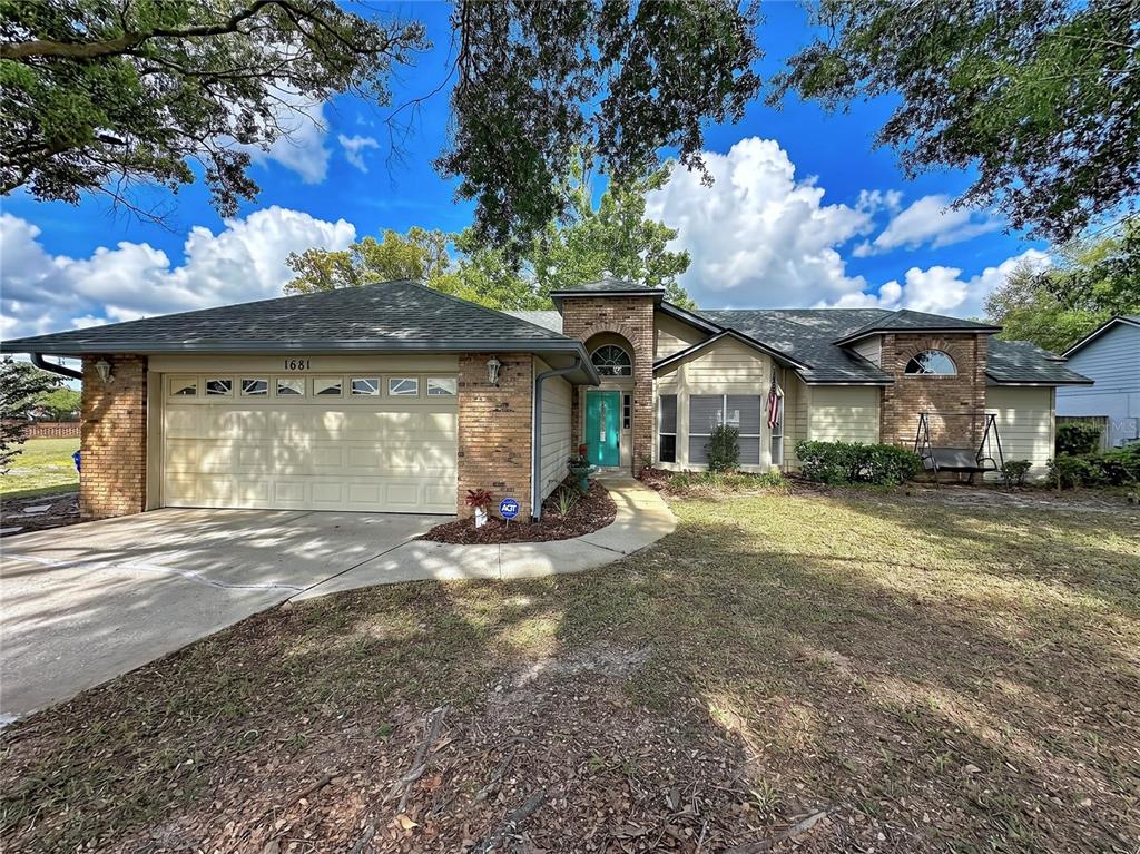 1681 E SPRING RIDGE CIRCLE