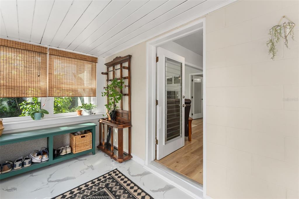 1911 WEBER STREET, ORLANDO, FL — photo 2 of 31