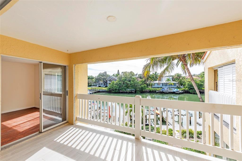 870 HUDSON AVENUE UNIT 870, SARASOTA, FL — photo 4 of 25