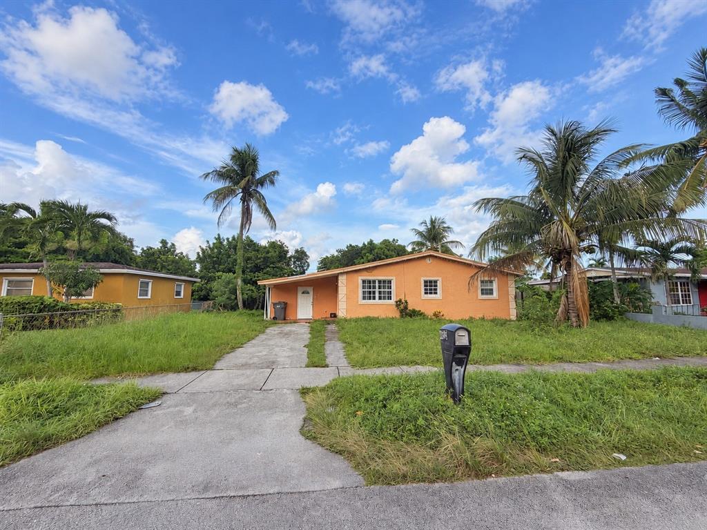 4605 SW 32ND DRIVE, WEST PARK, FL — photo 2 of 30