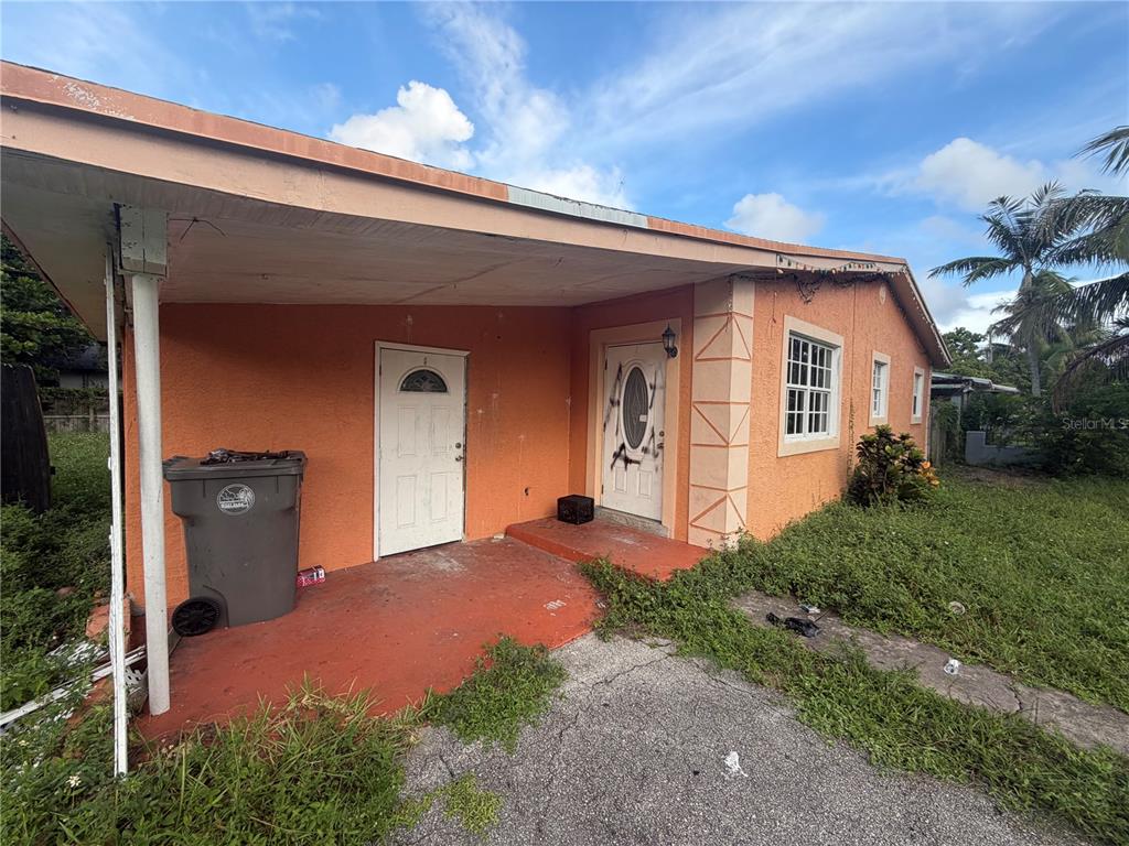 4605 SW 32ND DRIVE, WEST PARK, FL — photo 4 of 30