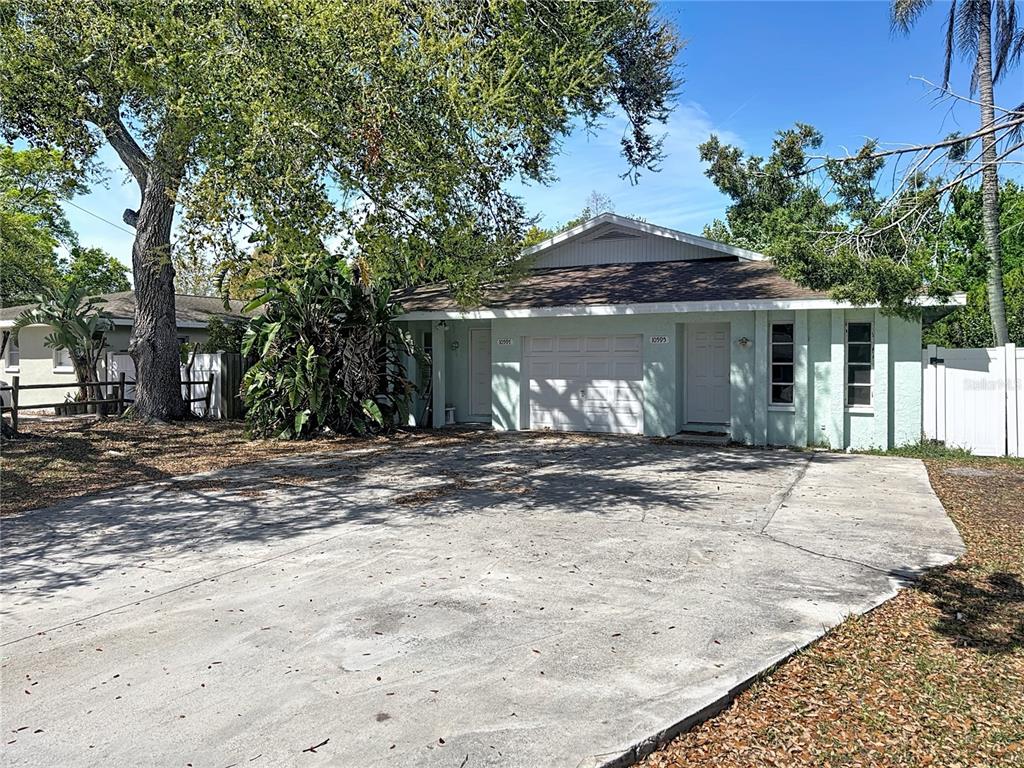 10597/10595 101ST AVENUE, SEMINOLE, FL — photo 2 of 30