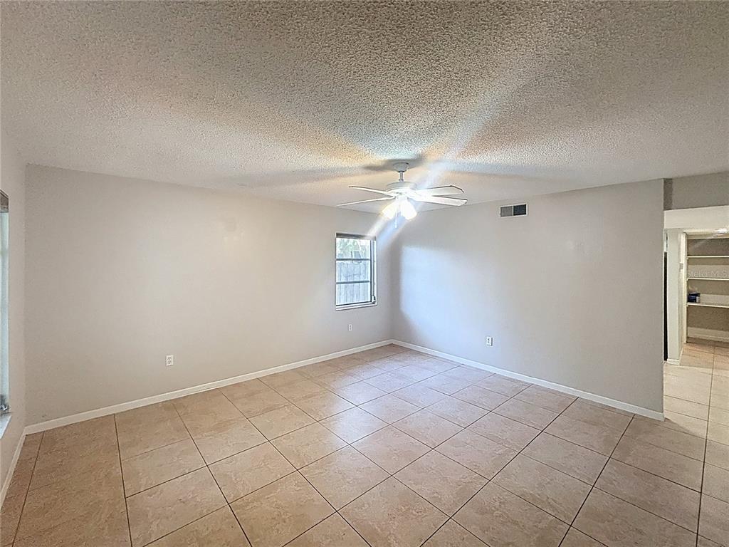 10597/10595 101ST AVENUE, SEMINOLE, FL — photo 5 of 30