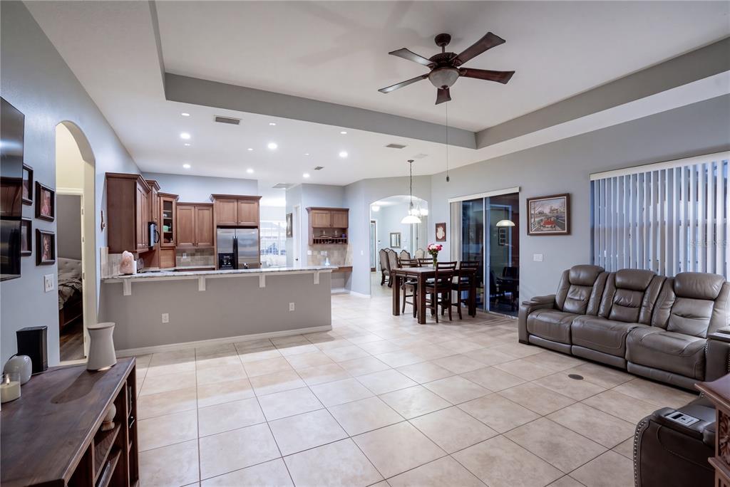 204 SHADY HEATHER LANE, GROVELAND, FL — photo 5 of 30