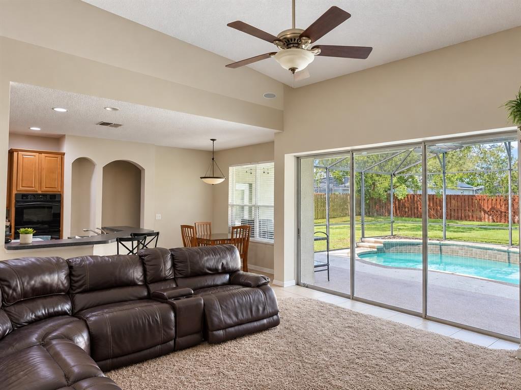 127 WEKIVA POINTE CIRCLE, APOPKA, FL — photo 3 of 27