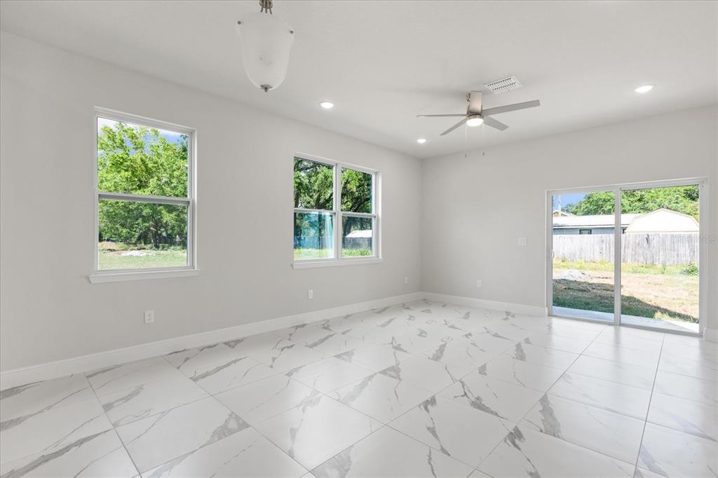 691 LINCOLN STREET, KISSIMMEE, FL — photo 3 of 26