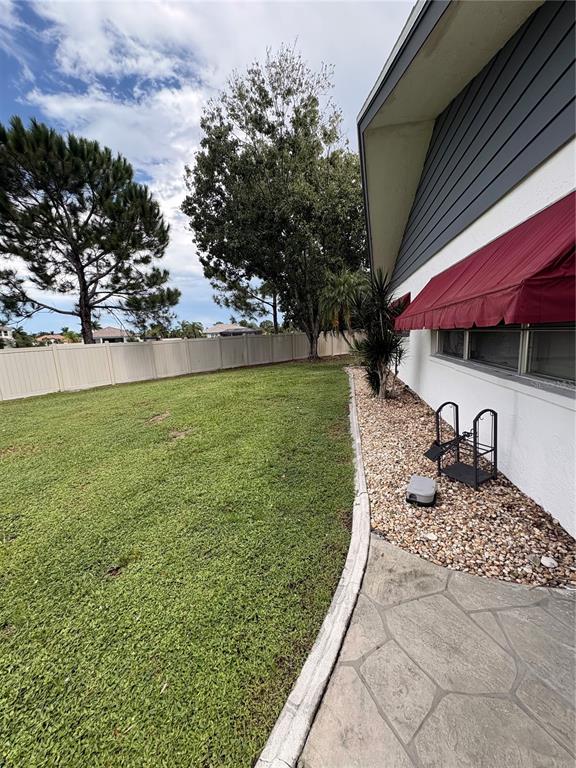 1936 ROLLING GREEN CIRCLE, SARASOTA, FL — photo 4 of 30