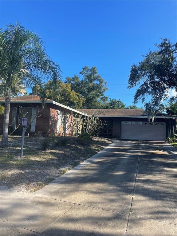 3925 DE KALB DRIVE