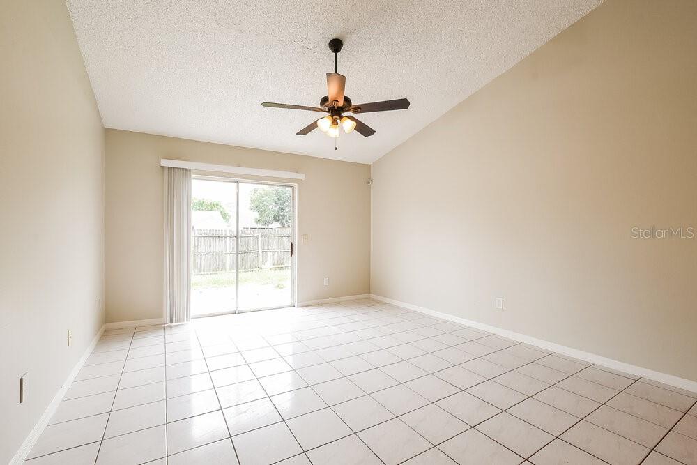 1247 HOLLY SPRINGS CIRCLE, ORLANDO, FL — photo 3 of 16