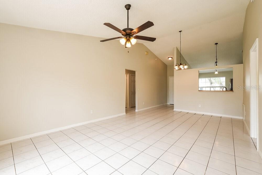 1247 HOLLY SPRINGS CIRCLE, ORLANDO, FL — photo 4 of 16