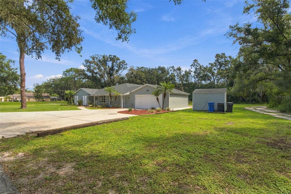 19531 DEER LAKE ROAD, LUTZ, FL — photo 2 of 30