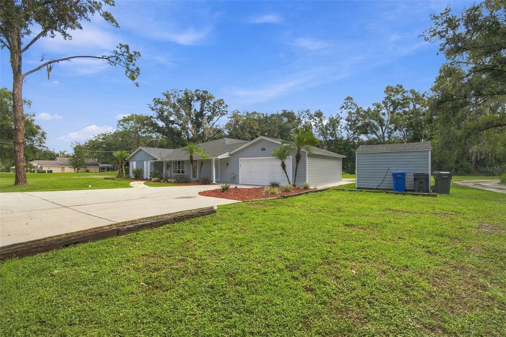 19531 DEER LAKE ROAD, LUTZ, FL — photo 3 of 30