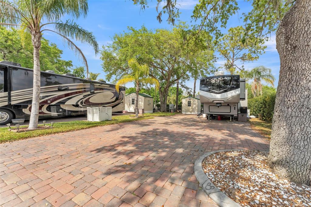 16329 CHERRY TREE COURT, CLERMONT, FL — photo 2 of 30