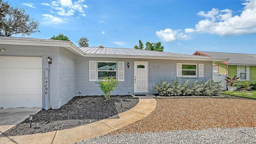 4090 GROVELAND AVENUE, SARASOTA, FL — photo 2 of 24