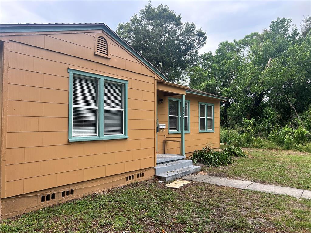 1920 23RD AVENUE N, ST PETERSBURG, FL — photo 2 of 14