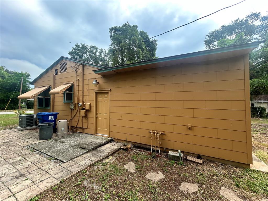 1920 23RD AVENUE N, ST PETERSBURG, FL — photo 3 of 14