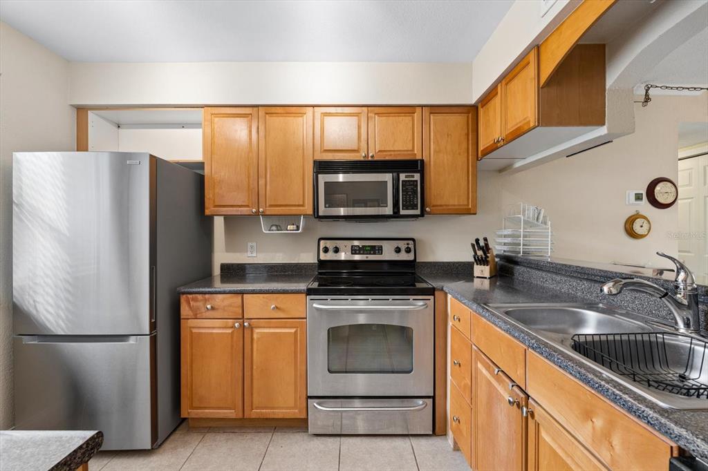 10199 SAILWINDS BOULEVARD S UNIT 103, LARGO, FL — photo 5 of 30