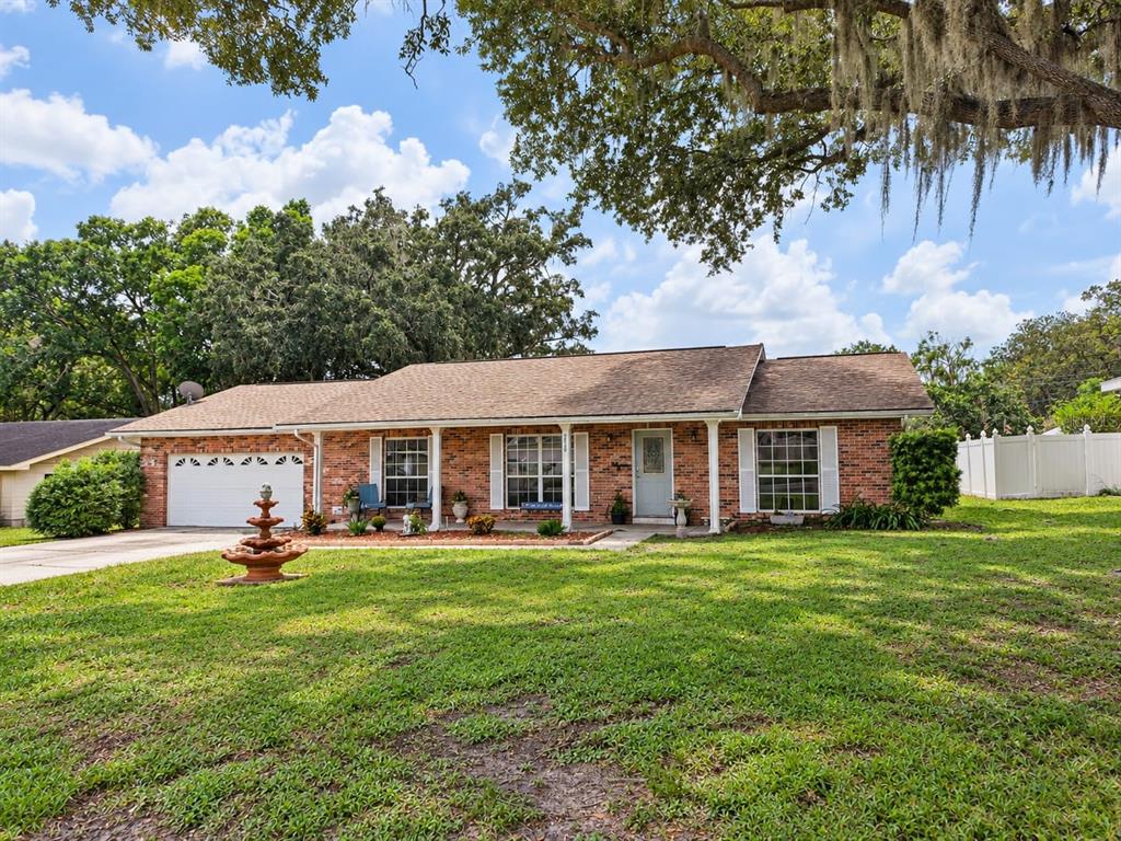 5838 GIBSON SHORES DRIVE, LAKELAND, FL — photo 2 of 29