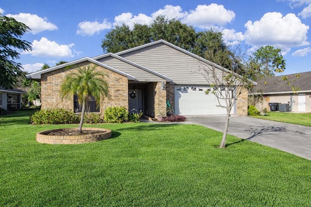 2124 GLEN HEIGHTS PLACE