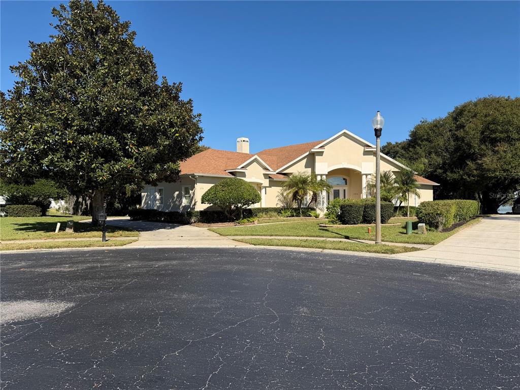 12914 CREEKSIDE COURT