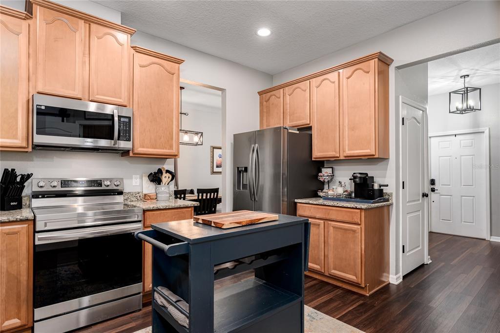9006 41ST STREET E, PARRISH, FL — photo 3 of 30