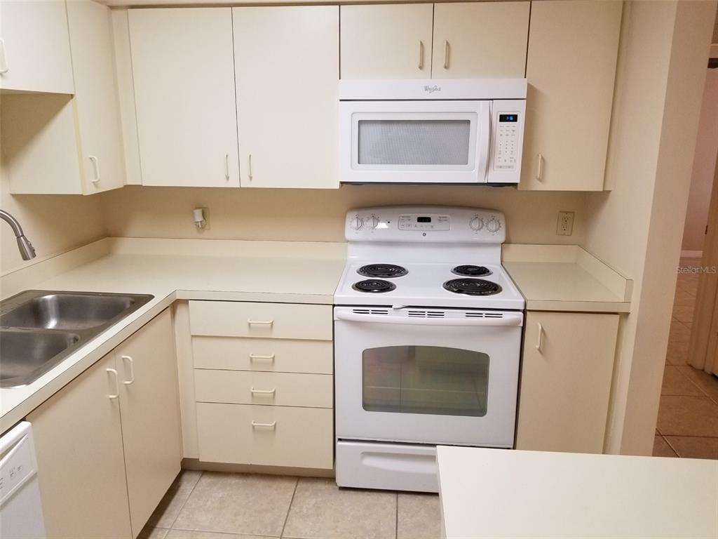 420 FORESTWAY CIRCLE UNIT 207, ALTAMONTE SPRINGS, FL — photo 4 of 23