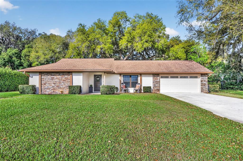 3158 WHISPER WIND DRIVE