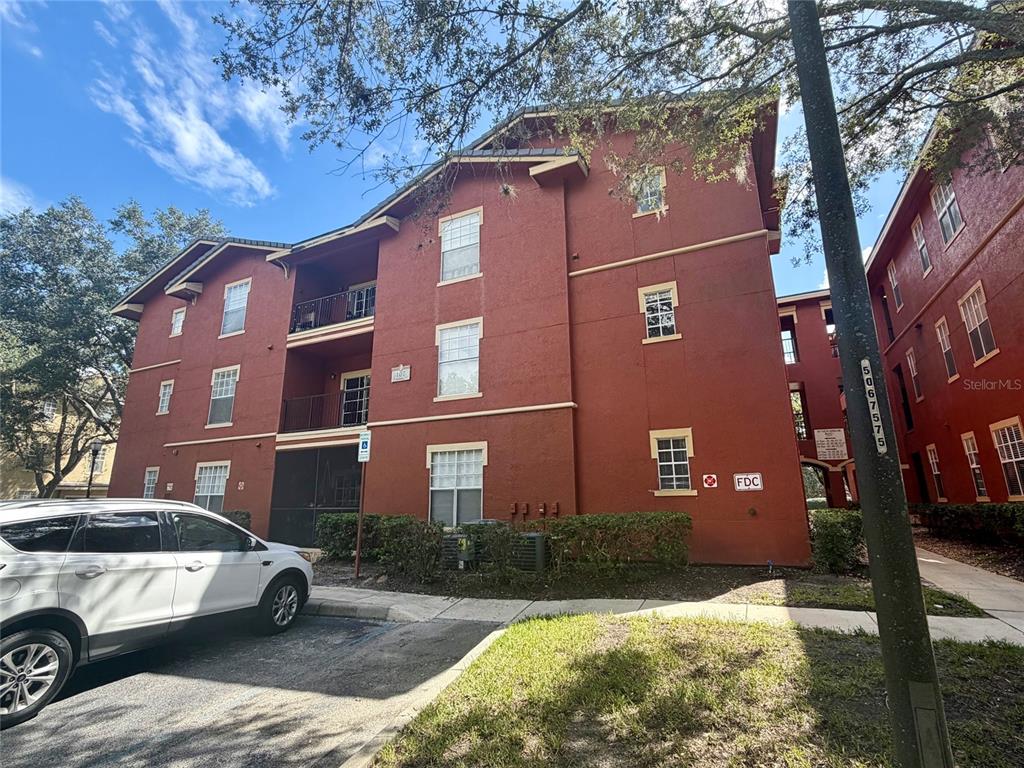 107 VISTA VERDI CIRCLE UNIT 201, LAKE MARY, FL — photo 3 of 12
