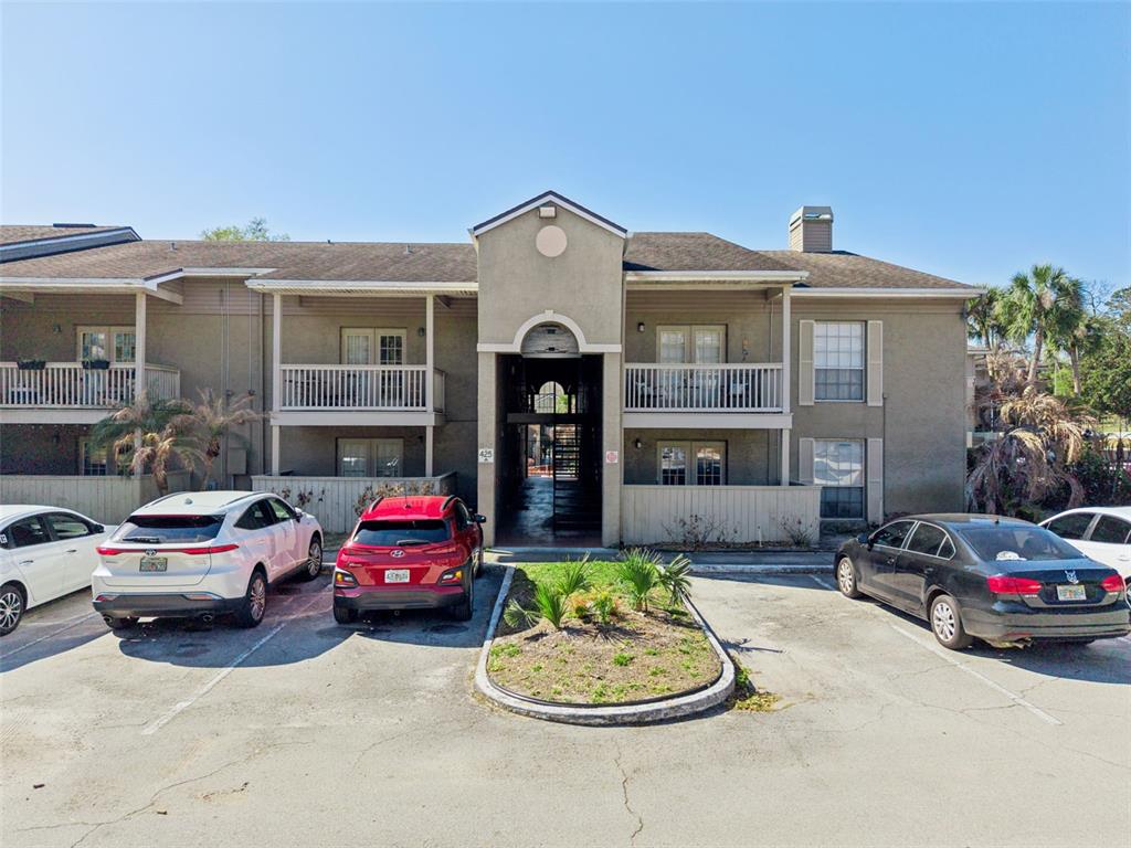 425 WYMORE ROAD UNIT 201
