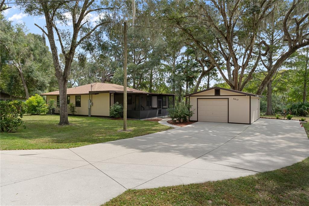 5617 S PERCH DRIVE, FLORAL CITY, FL — photo 4 of 30