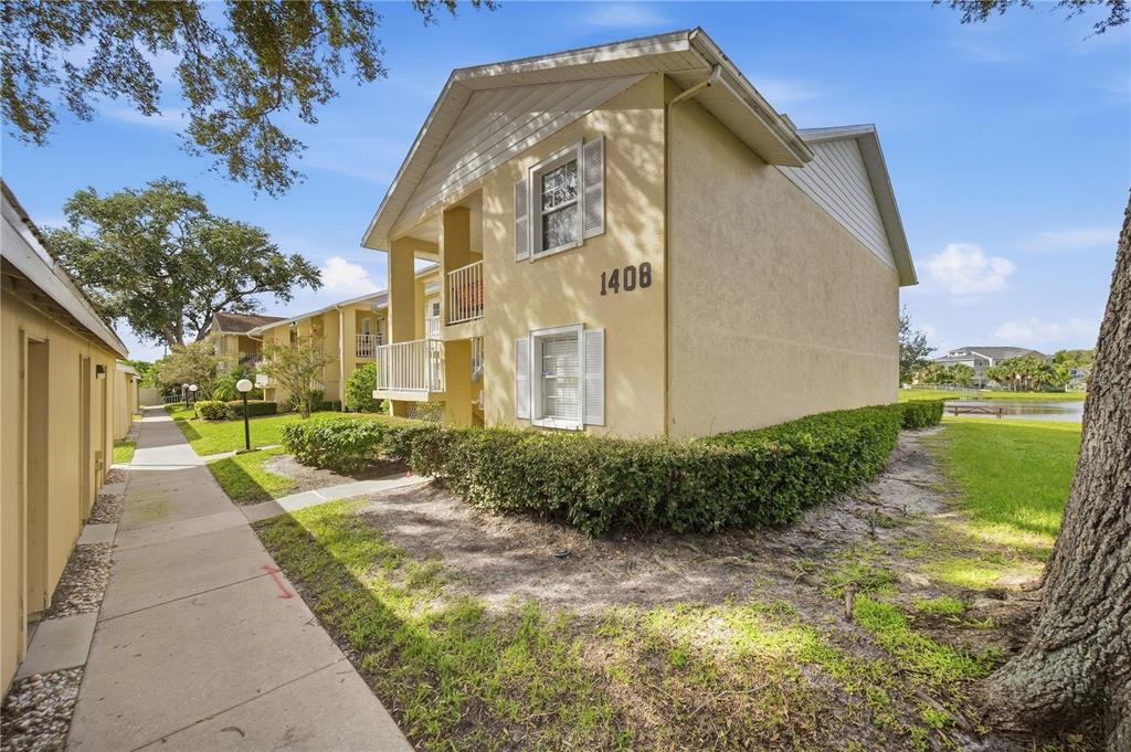 1408 MILLSTREAM LANE UNIT 206, DUNEDIN, FL — photo 2 of 30
