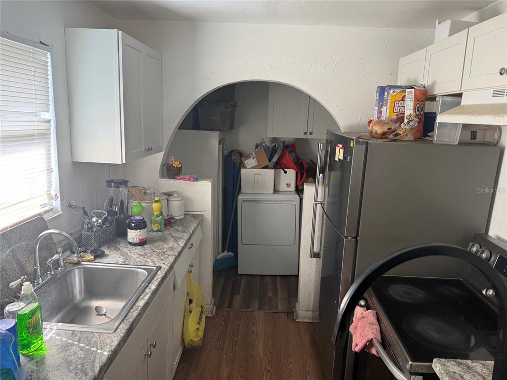 4450 W GORE AVENUE, ORLANDO, FL — photo 3 of 4
