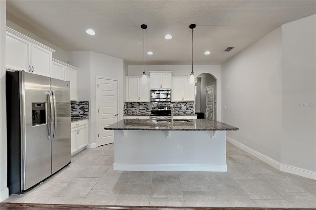 15543 WATERLEIGH COVE DRIVE, WINTER GARDEN, FL — photo 5 of 17