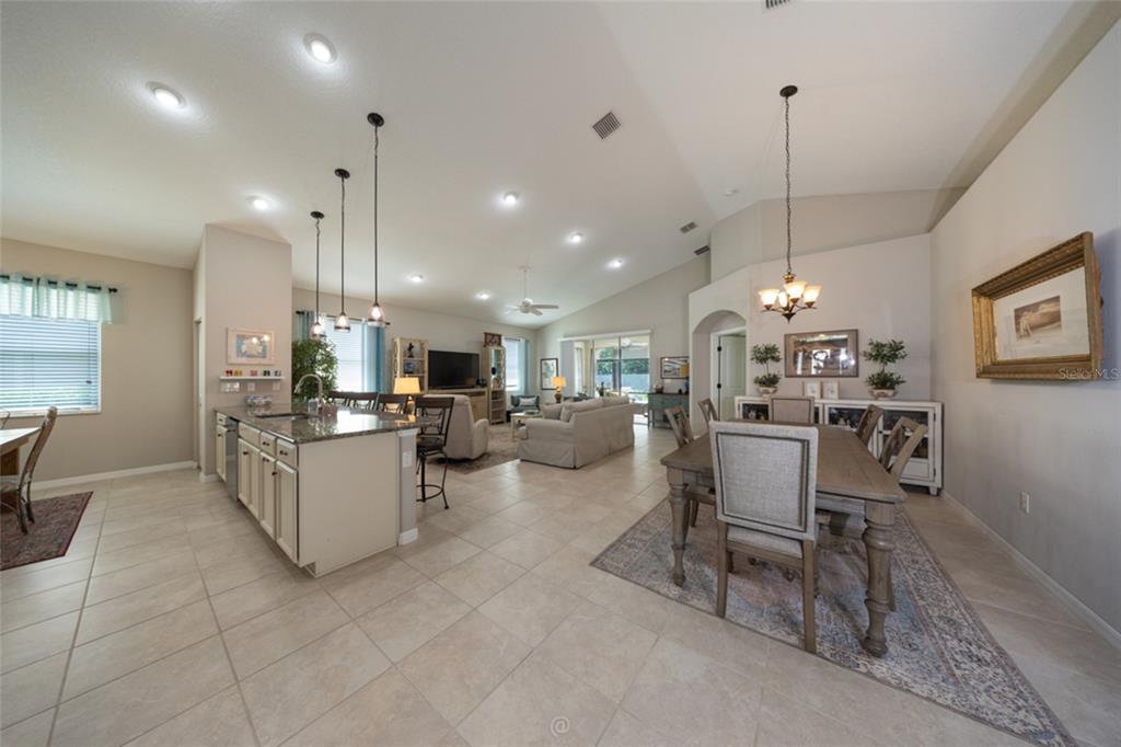 155 PARK PLACE CIRCLE, PALM COAST, FL — photo 4 of 30